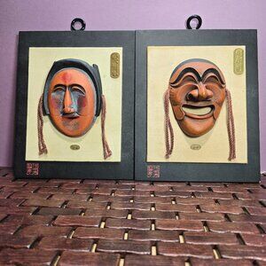 2 Korean Hahoe Masks Wall Hanging Wooden Carved Hand-painted Face 9.5” X 7.5”
